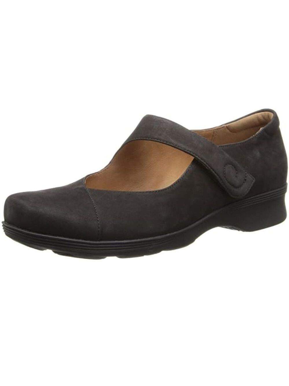 Clarks Aubria Muse  Women's Mary Jane Flat